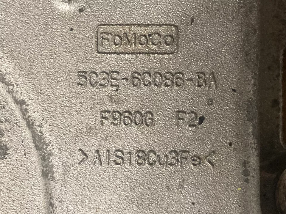 NEW Ford OEM Timing Chain Cover 5.4L 6.8L 3 VALVE F250 F350 5C3E6C086BA