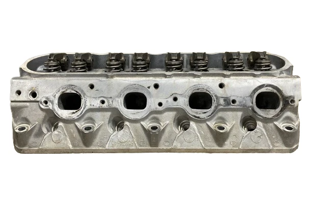Set of 2 GM LS2 LS6 Gen III Gen Cylinder Head 243 w/ Rocker Arms OEM