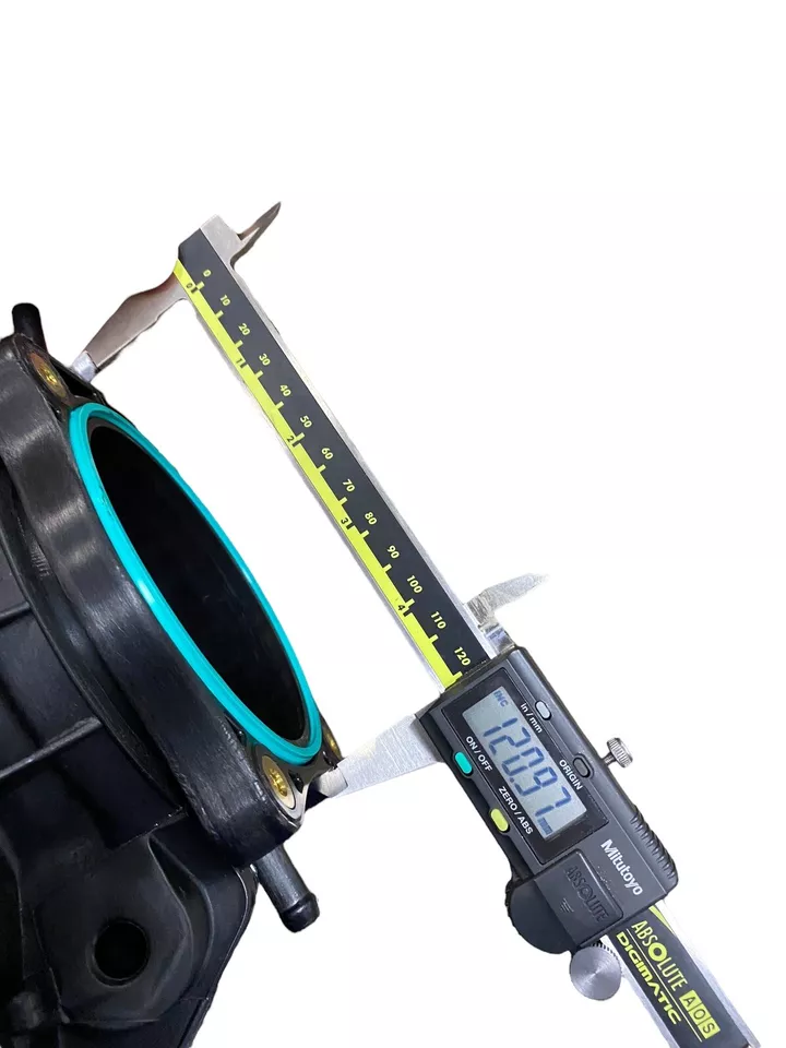 LS2 LS1 OEM Intake Manifold 6.0 GTO Corvette 12589181 Cathedral Port