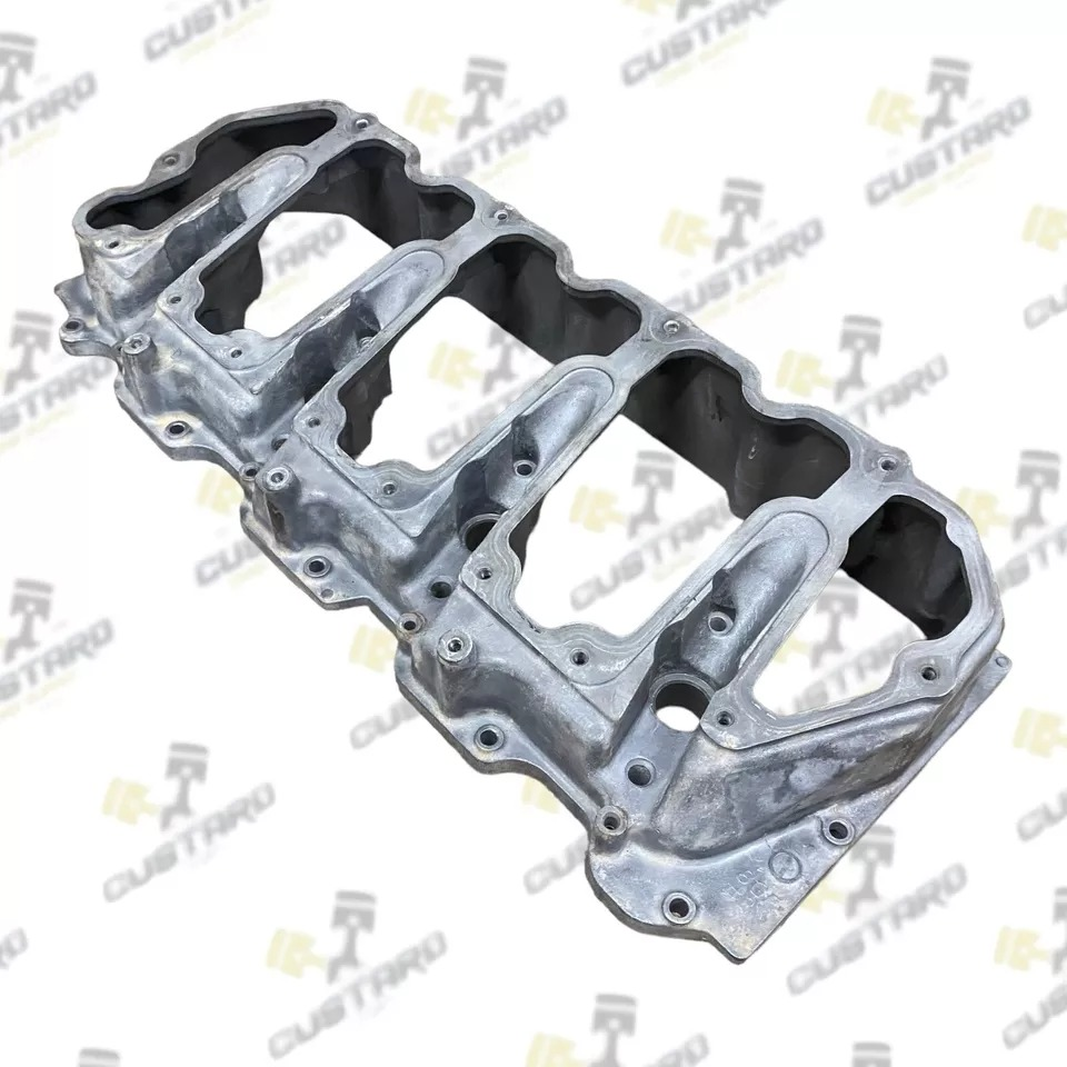 2004.5 - 2010 Duramax Lower Valve Cover LLY LBZ LMM 6.6 6.6L Diesel OEM 97309628