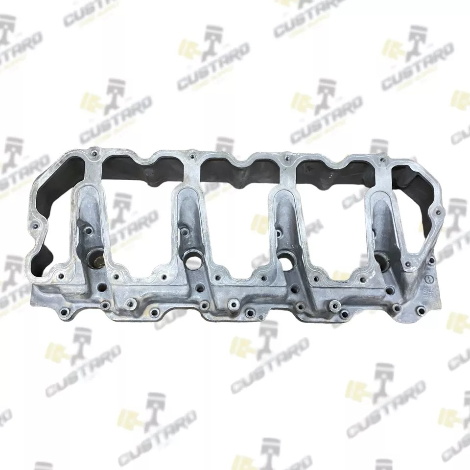 2004.5 - 2010 Duramax Lower Valve Cover LLY LBZ LMM 6.6 6.6L Diesel OEM 97309628