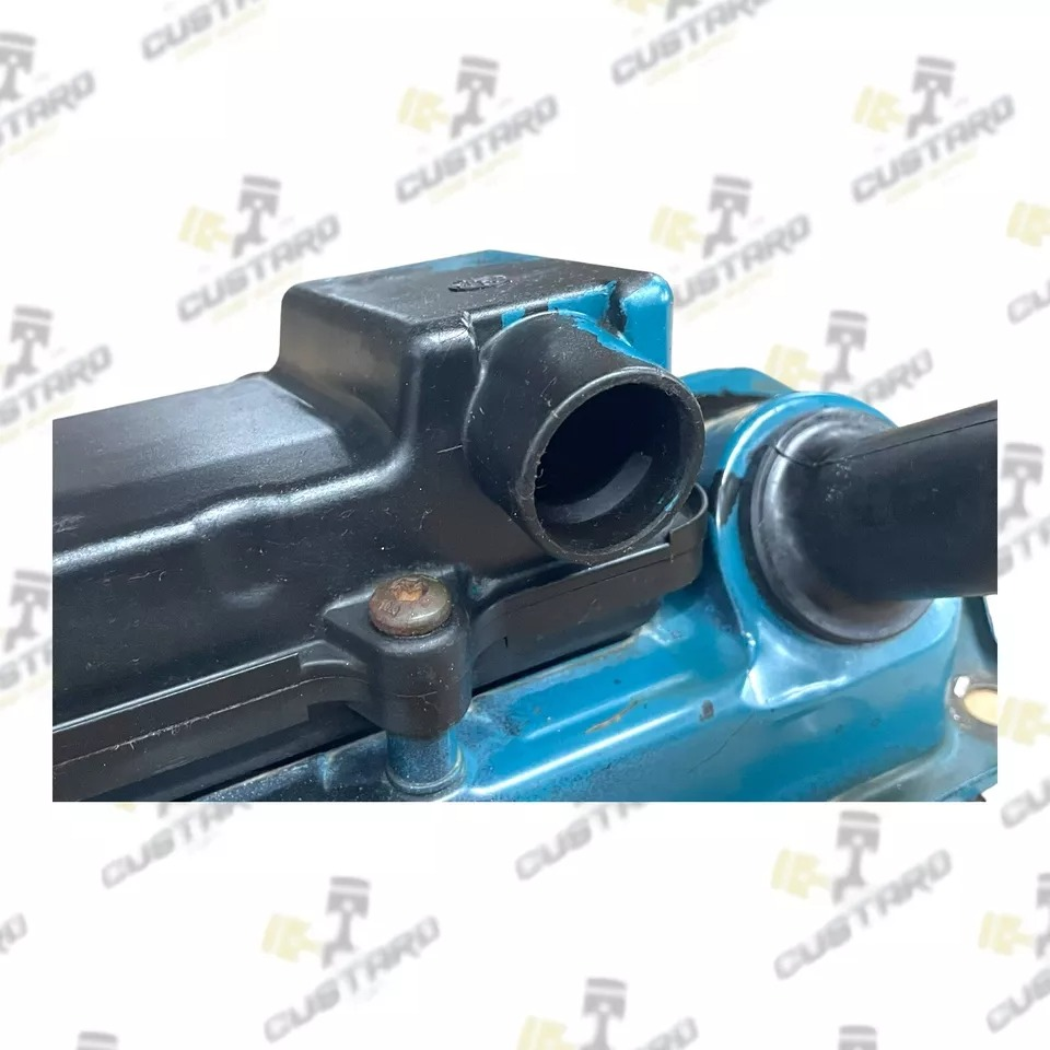 Navistar International VT365 6.0L OEM Left Valve Cover Core Assembly 1844091C2