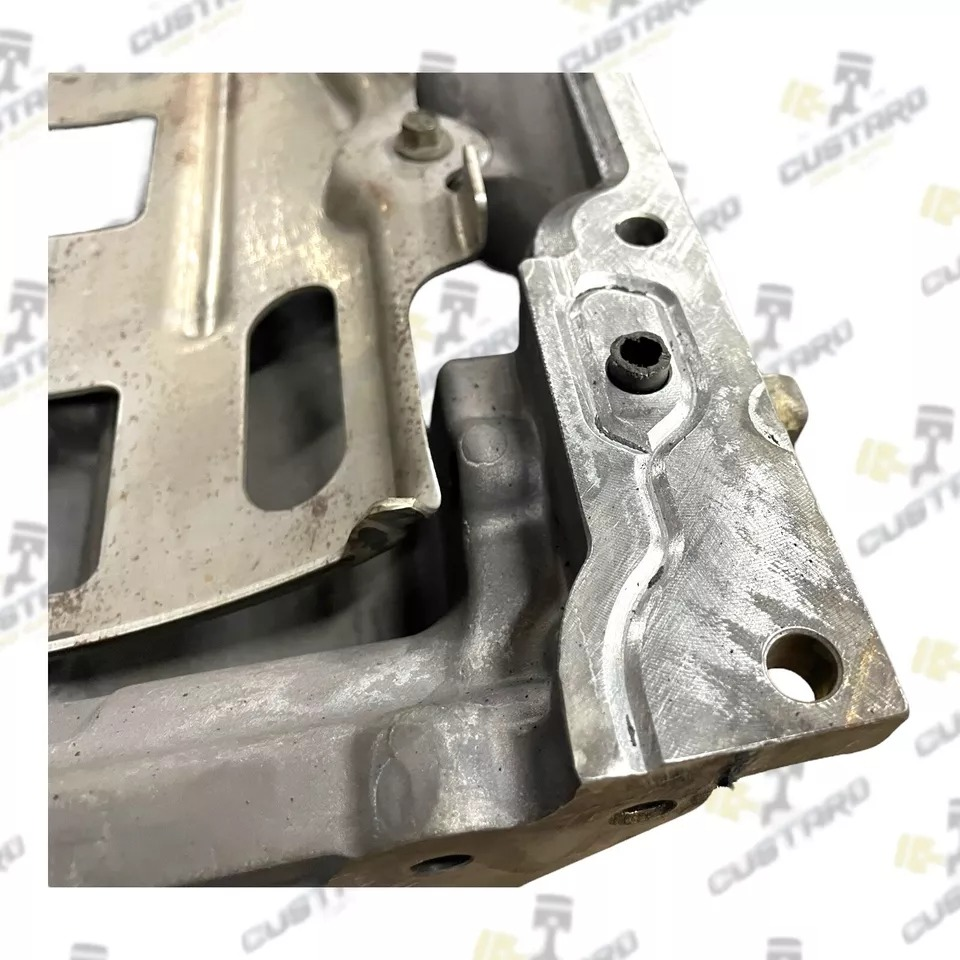 Nissan Titan XD 5.0L Cummins Upper Oil 4390663 2016 - 2019