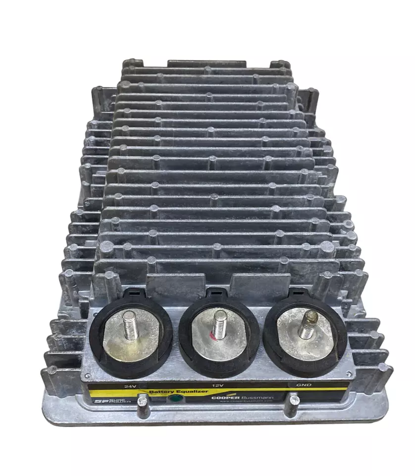 Eaton SurePower 21100E00 | USED Battery Equalizer Down Converter 24v to 12V 100A