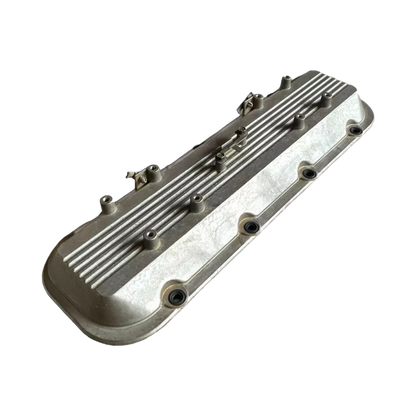 Chevrolet Silverado 2500 HD Genuine OEM 8.1 Valve Cover 12570555 2003 - 2007