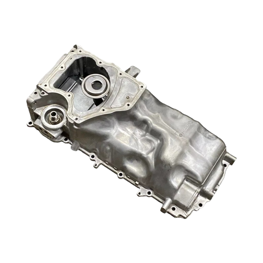 GM UPPER OIL PAN SUBURBAN TAHOE SILVERADO SIERRA 2015 - 2020 12621360