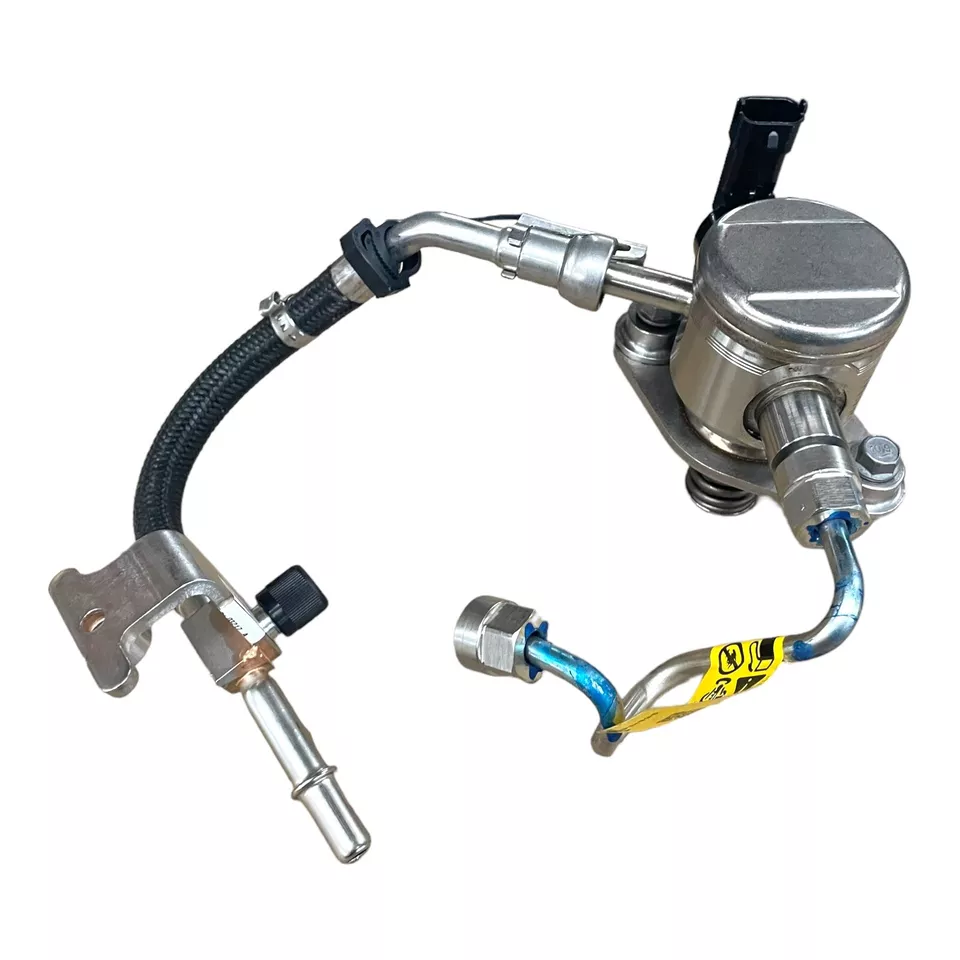 GM Chevrolet High Pressure Fuel Pump W/ Heat Shield 2.4L 2010 - 2017 12641847