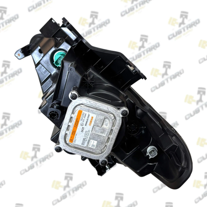 GM Chevrolet Traverse Genuine OEM Passenger Side Headlamp | 84887858 2018 - 2021