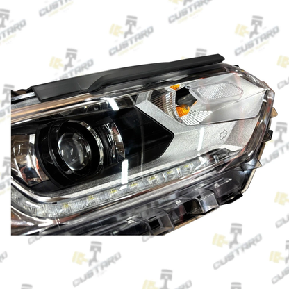 GM Chevrolet Traverse Genuine OEM Passenger Side Headlamp | 84887858 2018 - 2021