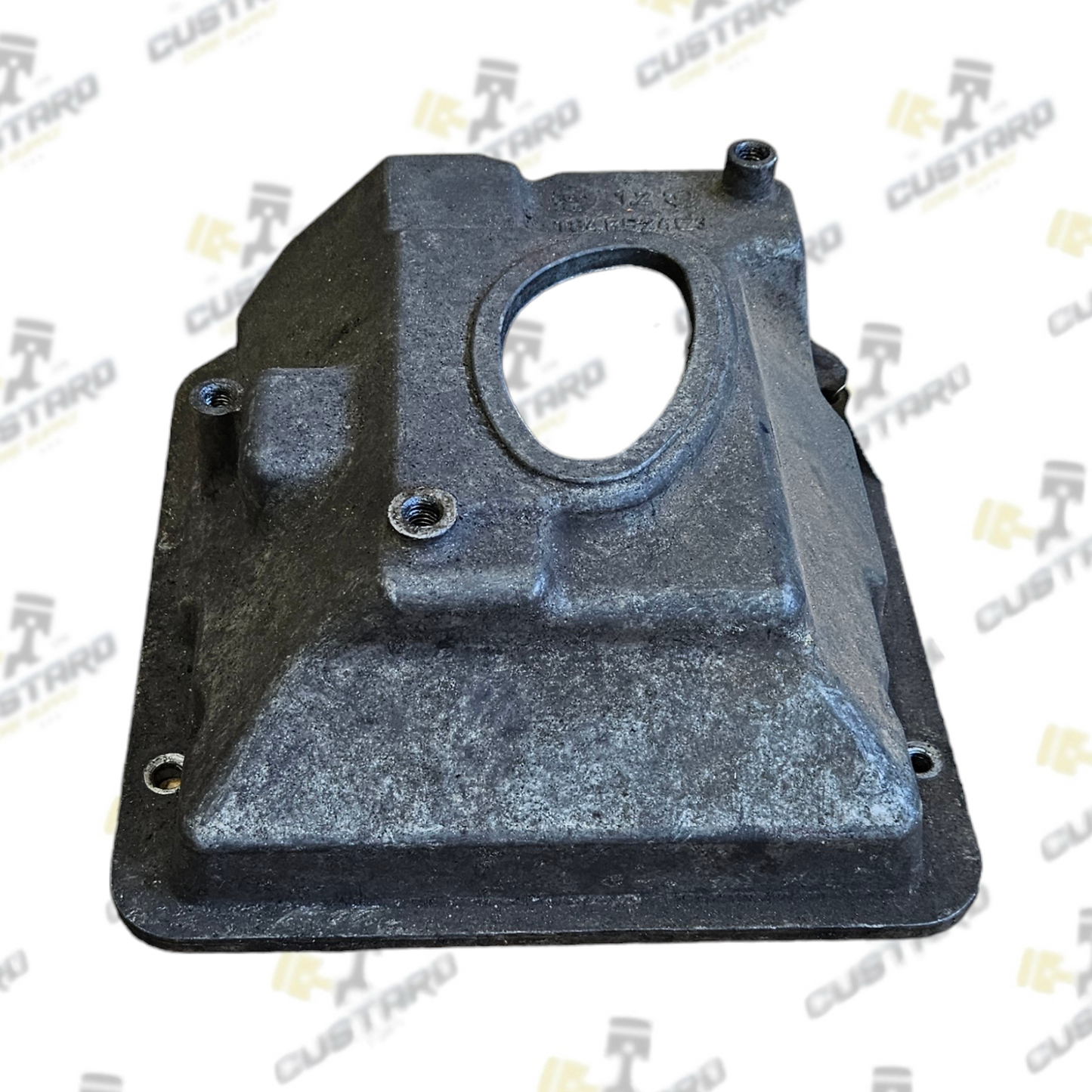 International 1848524C3 Fuel Pump Cover